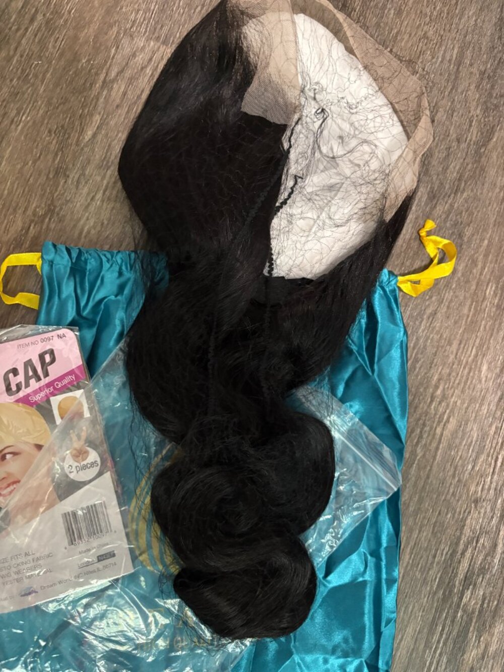Nollipopco Ladies 30" Body Wavy Black Human Hair Wig NEW